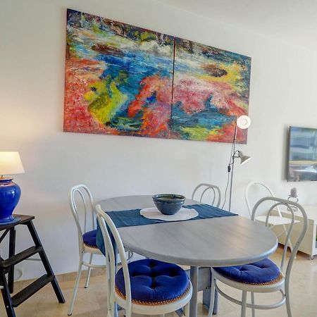 Mediterraneo Seaview Apartment By Hello Homes Sitges Eksteriør billede