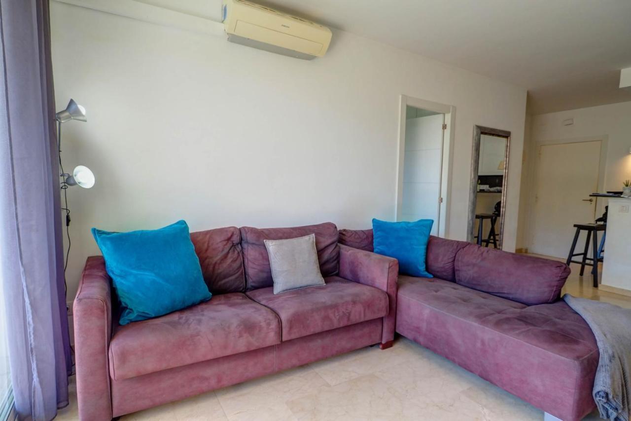 Mediterraneo Seaview Apartment By Hello Homes Sitges Eksteriør billede
