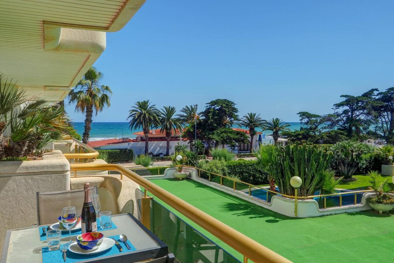 Mediterraneo Seaview Apartment By Hello Homes Sitges Eksteriør billede