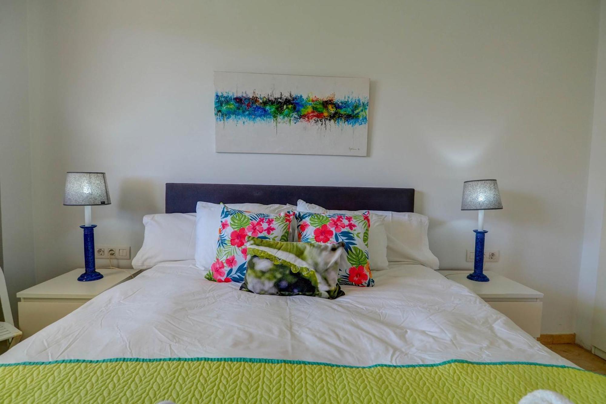 Mediterraneo Seaview Apartment By Hello Homes Sitges Eksteriør billede