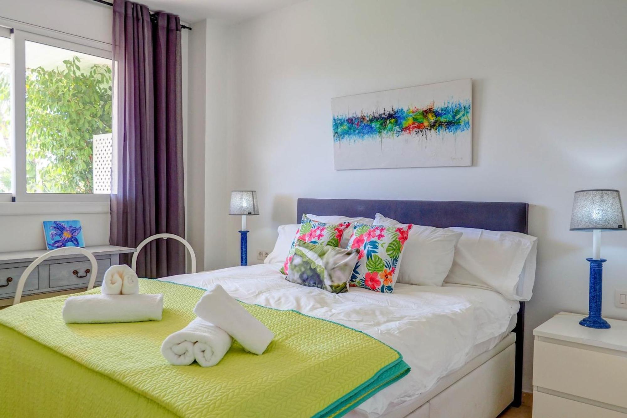 Mediterraneo Seaview Apartment By Hello Homes Sitges Eksteriør billede